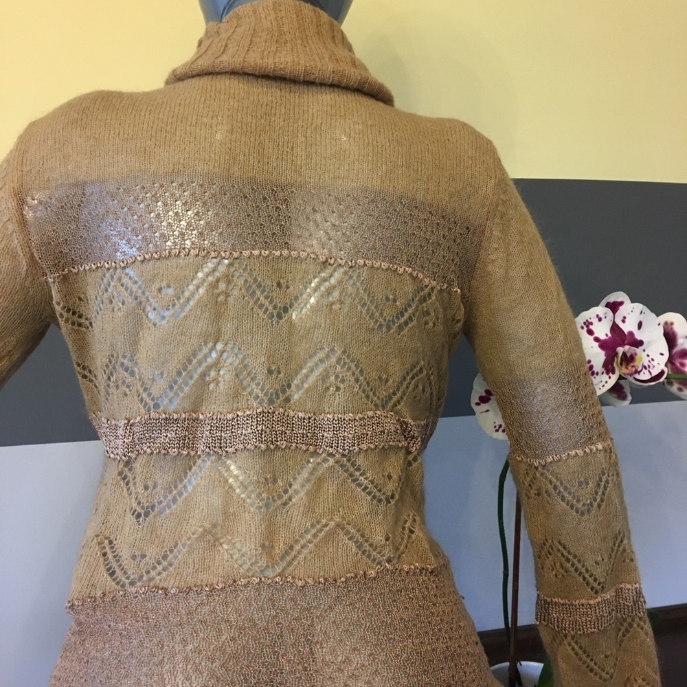 Essendi Gorgeous Light Sweater in Tan/Light Brown - Picture 7 of 8